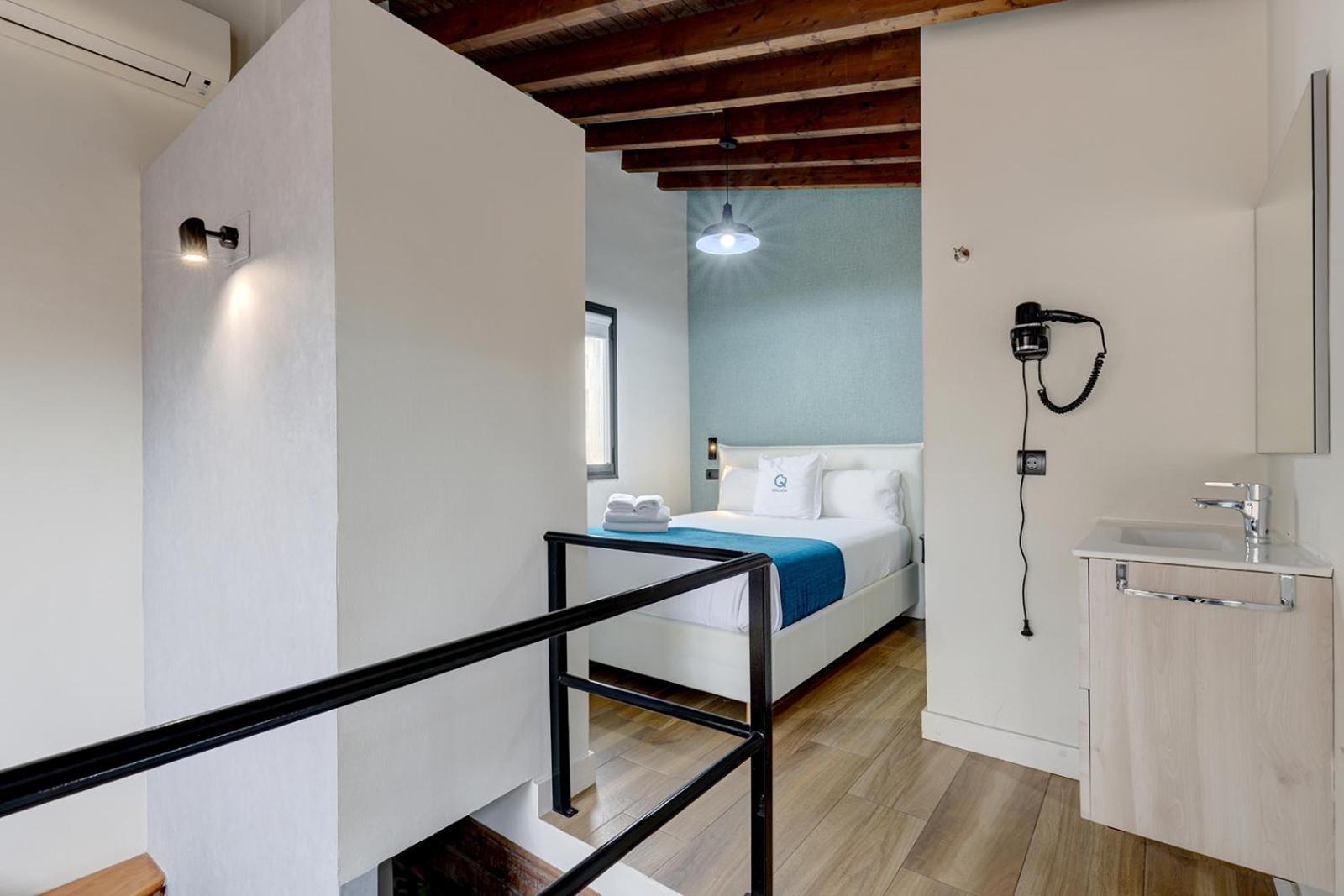 Aqua Apartments Малага Экстерьер фото