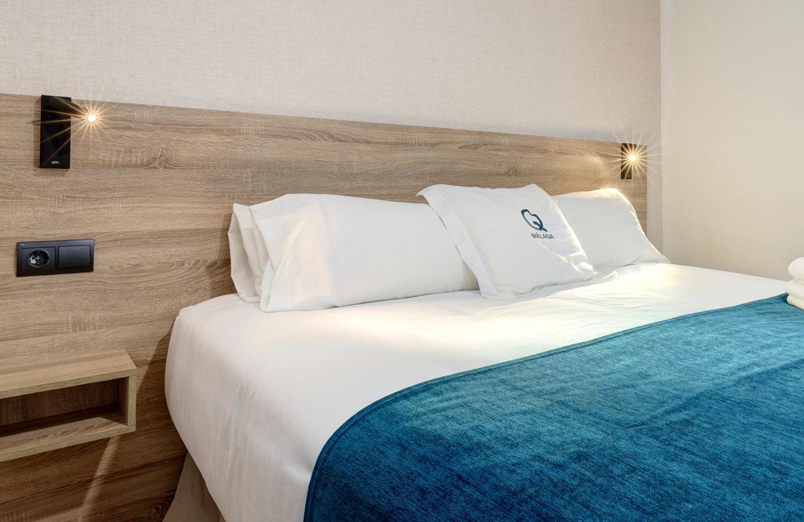 Aqua Apartments Малага Экстерьер фото