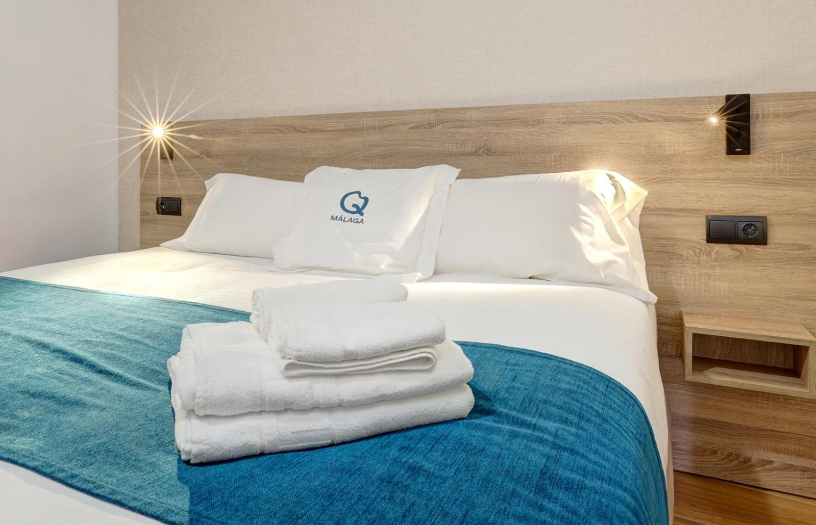 Aqua Apartments Малага Экстерьер фото