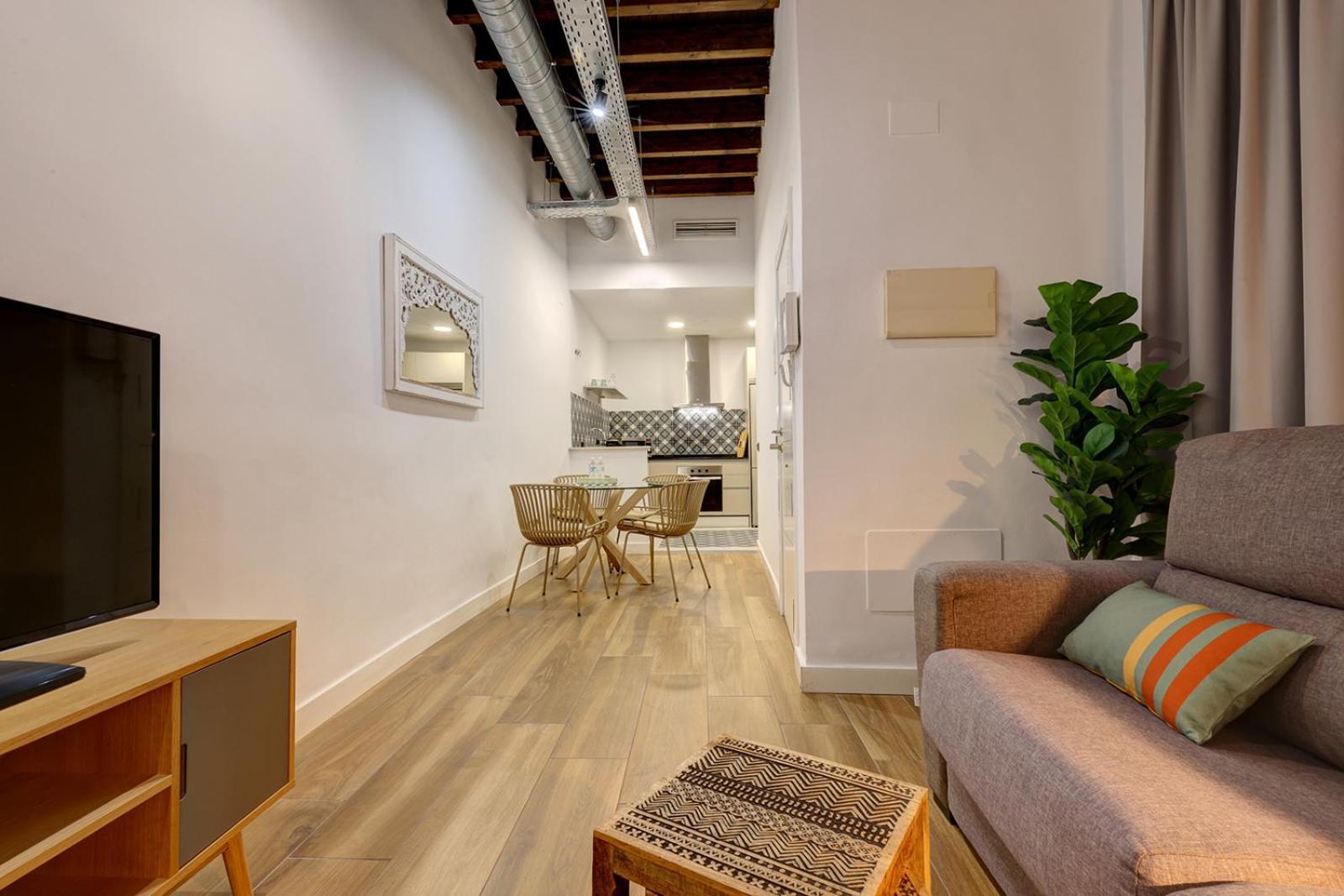 Aqua Apartments Малага Экстерьер фото